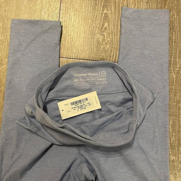 NWT Outdoor Voices 7/8 legging - Picture 3 of 3